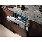 EEM43300IX MYČKA 45CM VEST. ELECTROLUX
