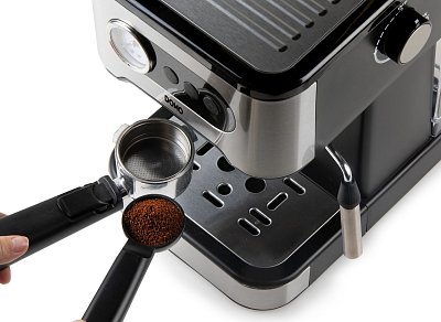 Espresso kávovar pákový - černý - DOMO DO1138K