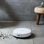 I3+ CHARLES BÍLÝ ROBOT. VYSAVAČ NICEBOY