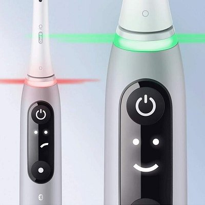 IO6 SERIES GREY OPAL KARTÁČEK ORAL-B