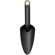 Lopatka Solid FISKARS