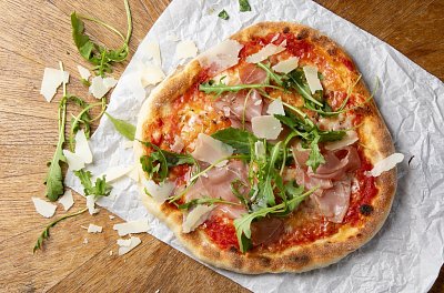 Pizza pec na čerstvou pizzu - DOMO DO9285PZ