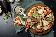 Pizza pec na čerstvou pizzu - DOMO DO9285PZ