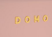 Retro lednice s mrazákem uvnitř - růžová - DOMO DO91708R
