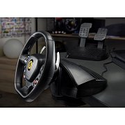 T80 Ferrari 488 sada volantu a pedálů