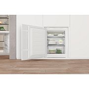 WHC18 T573 CHLAD. KOMBI VEST. WHIRLPOOL