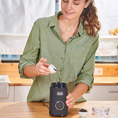 BXCG150E KÁVOMLÝNEK BLACK & DECKER